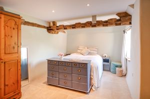 Bedroom- click for photo gallery